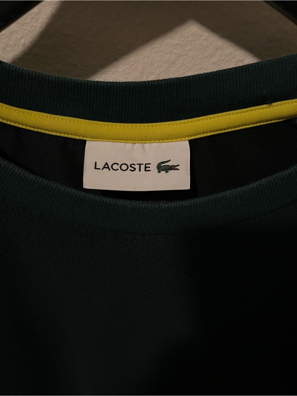 Lacoste Men’s Deep Green Short Sleeve Crew T-Shirt - Picture 2 of 7